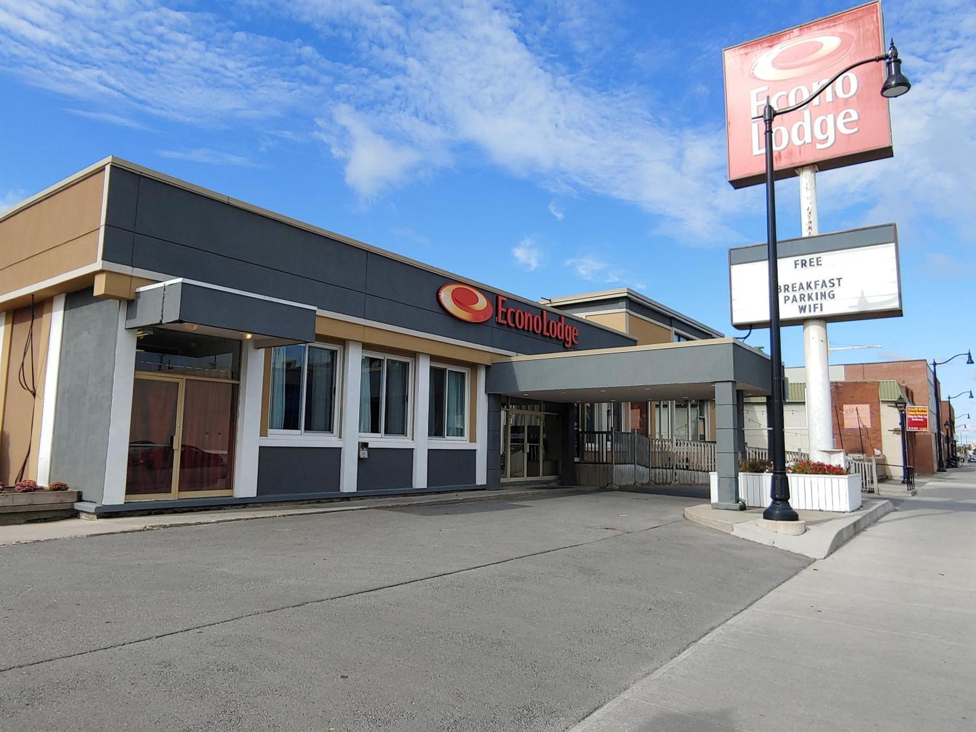Econo Lodge City Centre Kingston Exterior foto