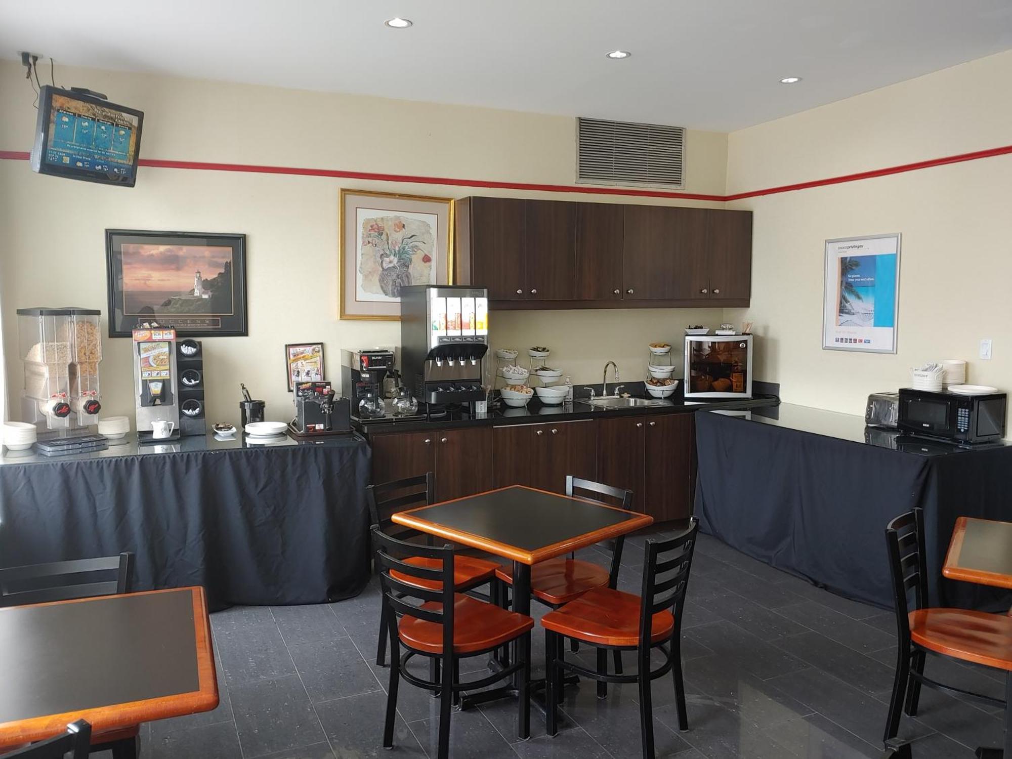 Econo Lodge City Centre Kingston Exterior foto
