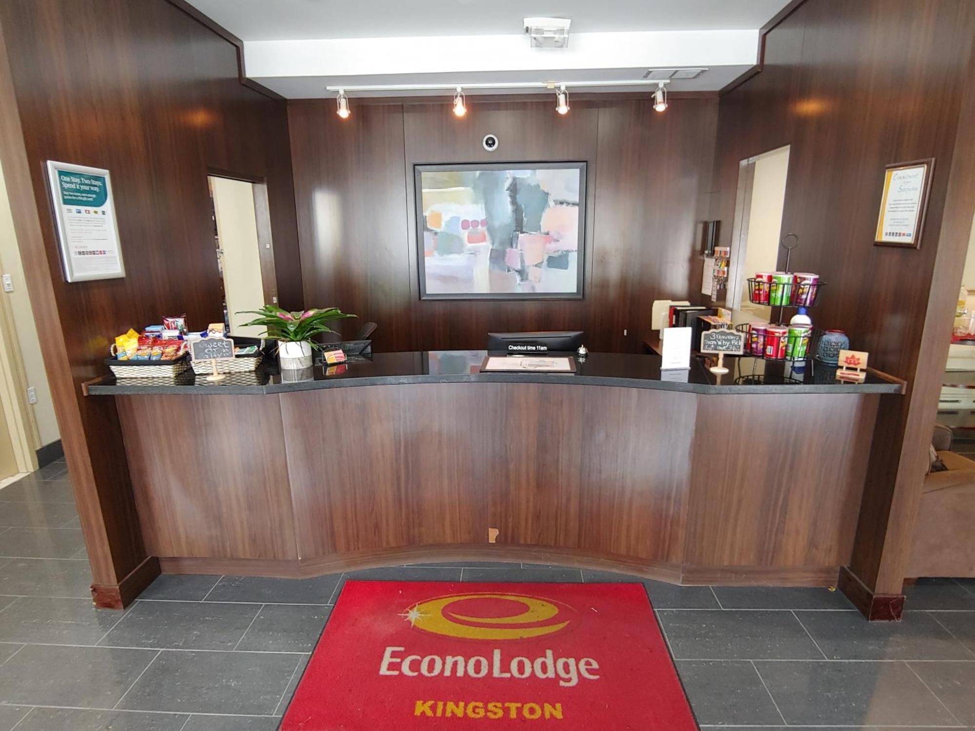 Econo Lodge City Centre Kingston Exterior foto